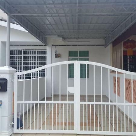 Melaka Homestay Экстерьер фото